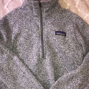 patagonia gray fleece quarter zip